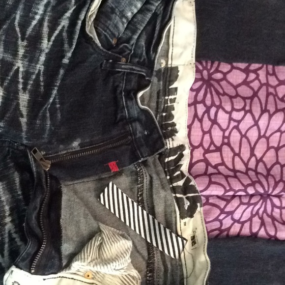 Nine days whitewash mens straightleg jeans. - Picture 3 of 8